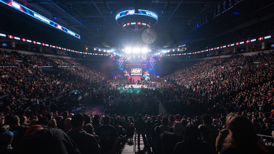 Wide shot of the arena during AEW Dynamite